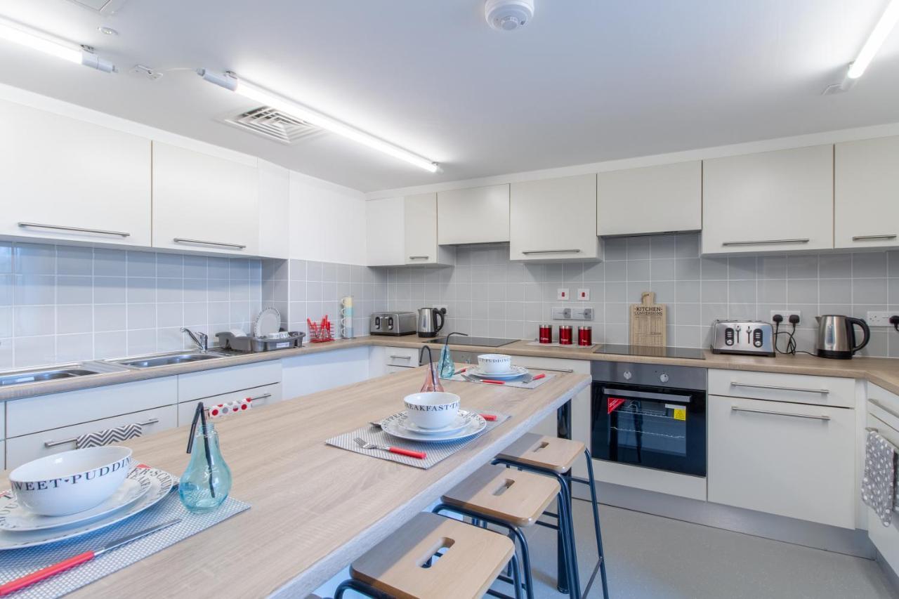En Suite Rooms & Studios, Coventry - Sk Buitenkant foto